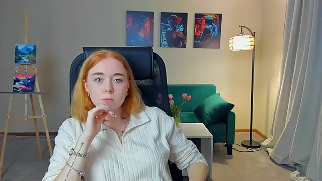 Snapshot of AddieOsler chatting on 10.26.25 AddieOsler online show from 10.26.25