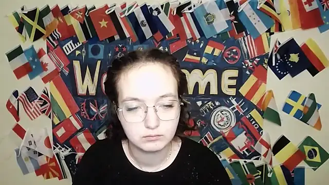 Snapshot of MissAriaa chatting on 11.14.25 MissAriaa online show from 11.14.25