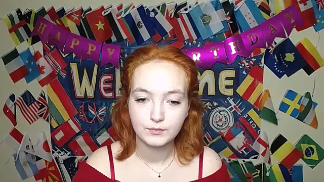 Snapshot of MissAriaa chatting on 12.16.25 MissAriaa online show from 12.16.25