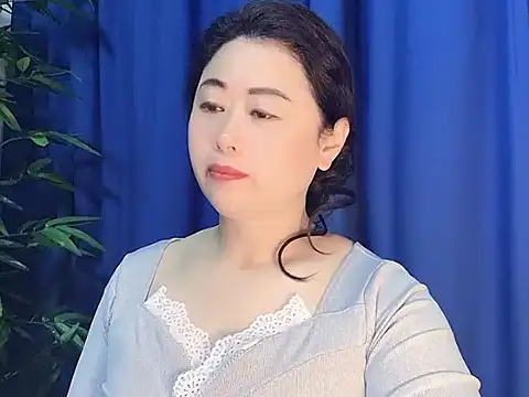 Snapshot of yaoyao22678 chatting on 10.30.25 yaoyao22678 online show from 10.30.25