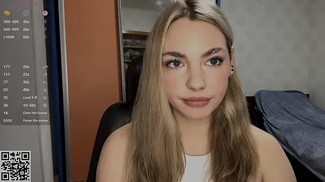 IlanaLafferty online show from 12.18.25