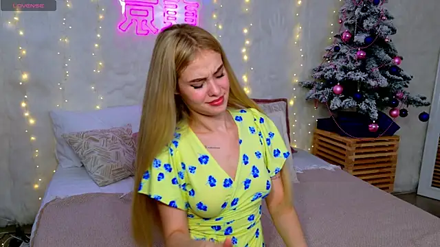 Rose Masson online show from 12.20.25