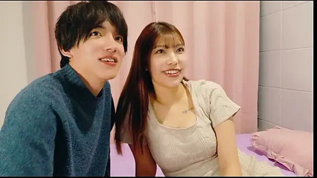 Snapshot of Yuzuha_chan chatting on 12.05.25 Yuzuha chan online show from 12.05.25