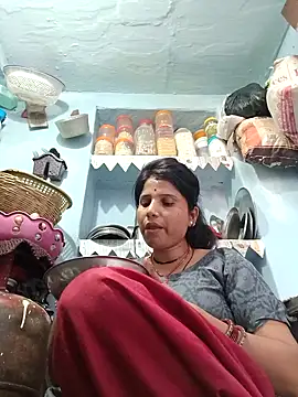 Snapshot of Sabhana_cuty chatting on 11.04.25 Sabhana cuty online show from 11.04.25