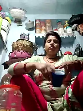 Snapshot of Sabhana_cuty chatting on 11.07.25 Sabhana cuty online show from 11.07.25