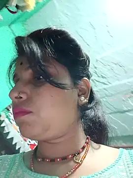 Snapshot of Sabhana_cuty chatting on 12.02.25 Sabhana cuty online show from 12.02.25