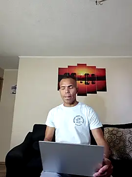 Jonnes-z online show from 12.14.25