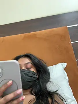 Indianbbc4uxh online show from 04.17.26