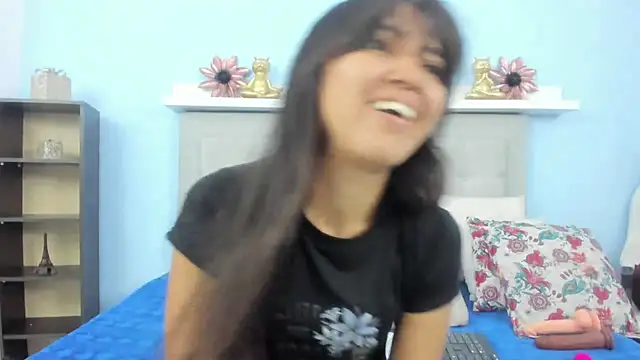 Snapshot of tammy_sex25 chatting on 06.06.26 tammy sex25 online show from 06.06.26