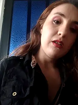 Snapshot of Alyah_1-2 chatting on 11.28.25 Alyah 1-2 online show from 11.28.25