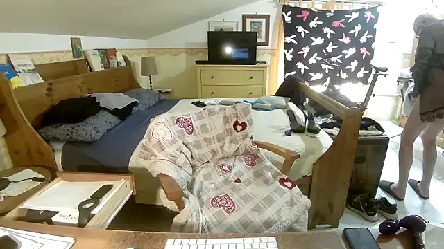 Sissypat53 online show from 04.13.26