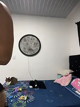 Snapshot of Hot2gether69 chatting on 11.11.25 Hot2gether69 online show from 11.11.25