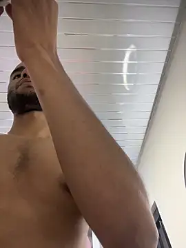 Snapshot of Hot2gether69 chatting on 11.19.25 Hot2gether69 online show from 11.19.25