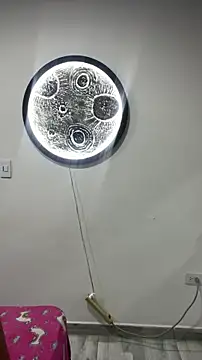 Snapshot of Hot2gether69 chatting on 11.23.25 Hot2gether69 online show from 11.23.25