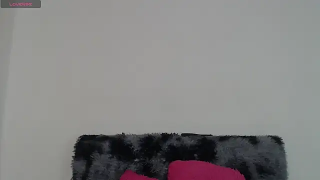 Snapshot of Mia_fox29 chatting on 11.05.25 Mia fox29 online show from 11.05.25