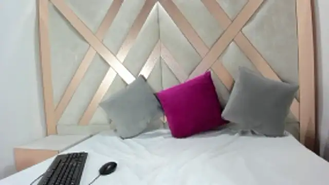 Snapshot of Cassandra_Armani chatting on 01.15.26 Cassandra Armani online show from 01.15.26