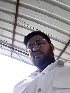 Snapshot of _Ramesh_pj chatting on 11.23.25 Ramesh pj online show from 11.23.25