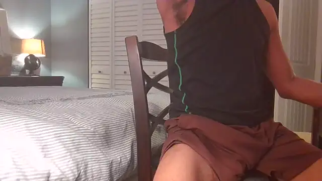 Snapshot of Hooshung_mvers8 chatting on 11.18.25 Hooshung mvers8 online show from 11.18.25