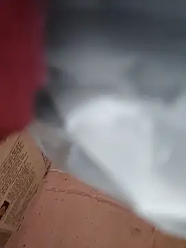 Snapshot of CUTE-GIRL-1 chatting on 12.18.25 CUTE-GIRL-1 online show from 12.18.25