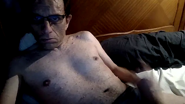 Snapshot of mecchauddu60 chatting on 11.29.25 mecchauddu60 online show from 11.29.25