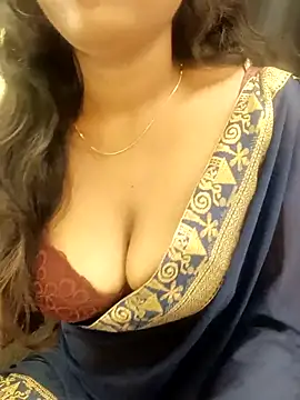 menaxi-baby7 online show from 11.18.25