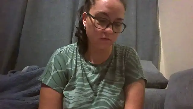Snapshot of lilMissMarli chatting on 04.01.26 lilMissMarli online show from 04.01.26
