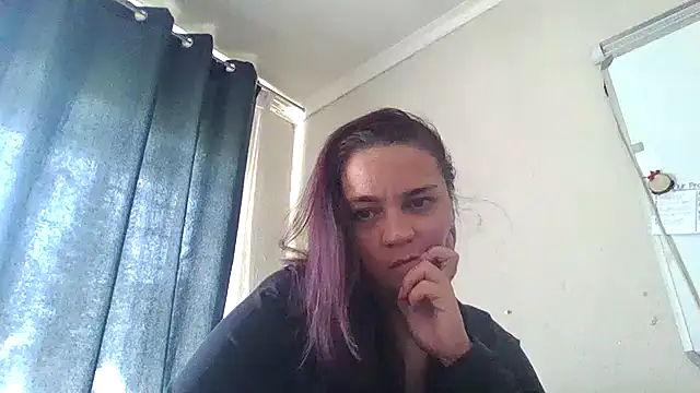 Snapshot of lilMissMarli chatting on 04.09.26 lilMissMarli online show from 04.09.26