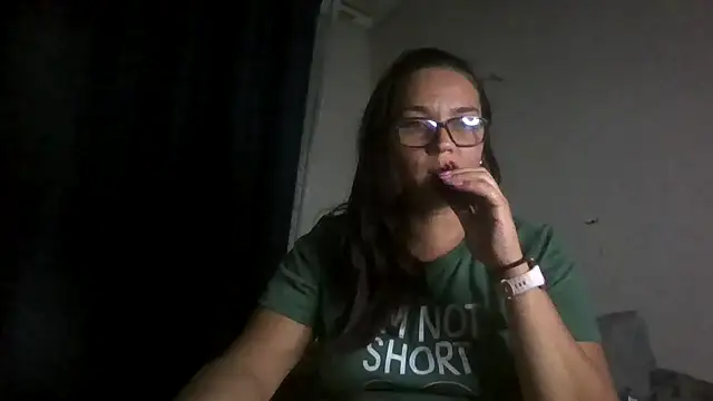 Snapshot of lilMissMarli chatting on 04.11.26 lilMissMarli online show from 04.11.26