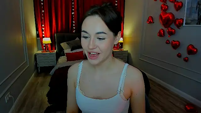 Snapshot of MakeYoueHappy chatting on 02.15.26 MakeYoueHappy online show from 02.15.26