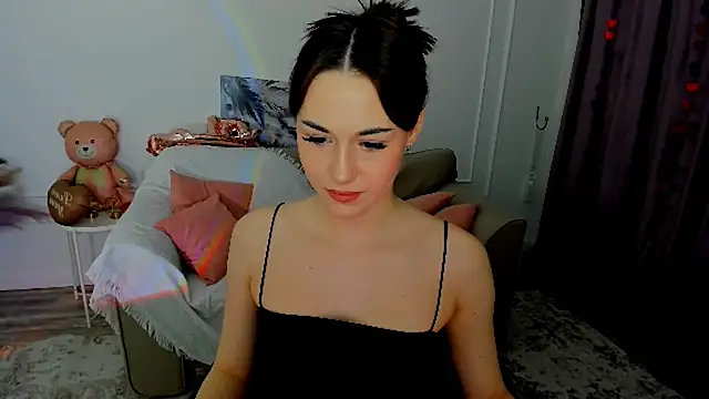 Snapshot of MakeYoueHappy chatting on 02.26.26 MakeYoueHappy online show from 02.26.26