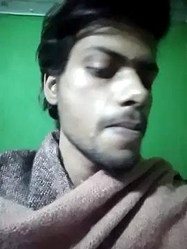 Snapshot of Luckysucks chatting on 11.10.25 Luckysucks online show from 11.10.25