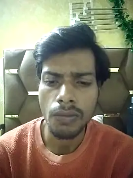 Snapshot of Luckysucks chatting on 11.13.25 Luckysucks online show from 11.13.25