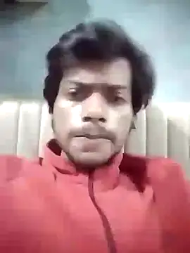 Snapshot of Luckysucks chatting on 11.14.25 Luckysucks online show from 11.14.25