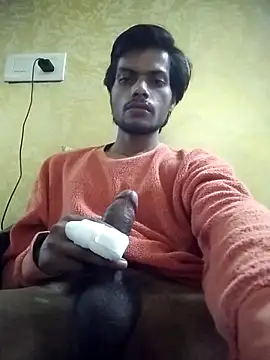 Snapshot of Luckysucks chatting on 11.15.25 Luckysucks online show from 11.15.25