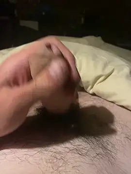 Snapshot of FestiveWolf225 chatting on 10.28.25 FestiveWolf225 online show from 10.28.25