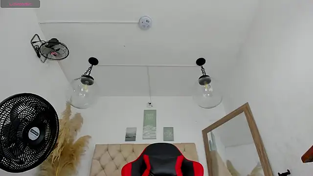 hathor  01 online show from 12.03.25