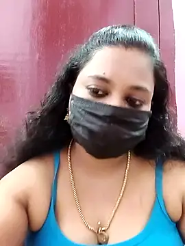 Snapshot of Mandhra28 chatting on 11.16.25 Mandhra28 online show from 11.16.25