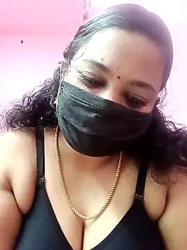 Snapshot of Mandhra28 chatting on 11.27.25 Mandhra28 online show from 11.27.25