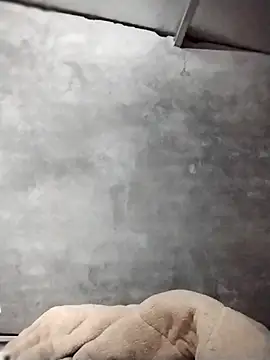 Snapshot of emini-xx chatting on 11.07.25 emini-xx online show from 11.07.25