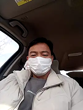 Snapshot of yin19801100 chatting on 11.18.25 yin19801100 online show from 11.18.25