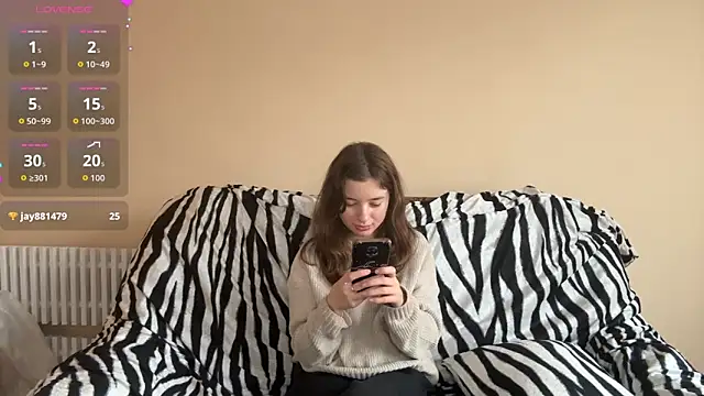 Snapshot of BunkedTempter chatting on 11.19.25 BunkedTempter online show from 11.19.25