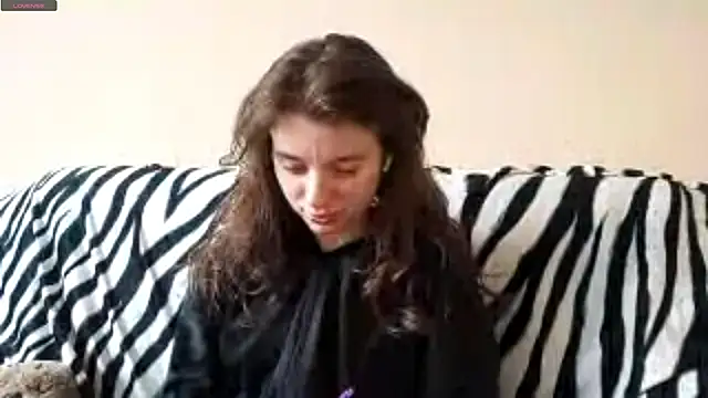 Snapshot of BunkedTempter chatting on 12.16.25 BunkedTempter online show from 12.16.25