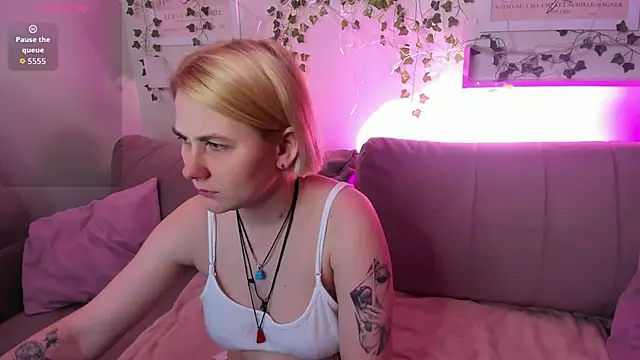 Alice Maurik online show from 11.08.25