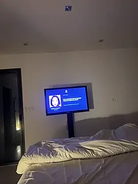 bebelatina online show from 11.25.25