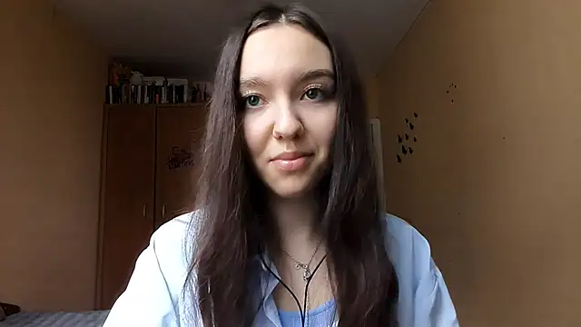 Kimixoo online show from 11.03.25