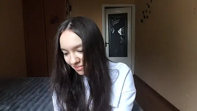 Kimixoo online show from 11.12.25