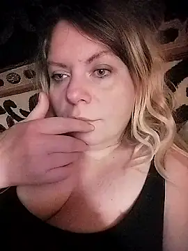 Snapshot of Lana-murr chatting on 01.17.26 Lana-murr online show from 01.17.26