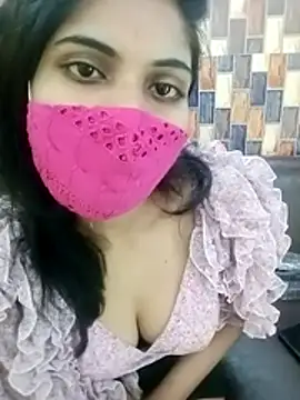 Snapshot of Indian-Glory chatting on 11.27.25 Indian-Glory online show from 11.27.25