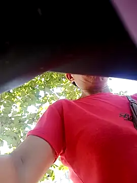 Snapshot of bella-la chatting on 11.07.25 bella-la online show from 11.07.25