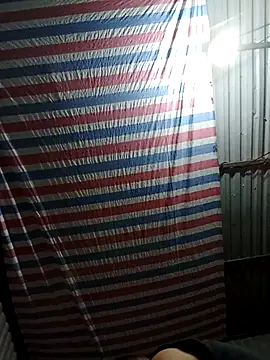 Snapshot of bella-la chatting on 11.09.25 bella-la online show from 11.09.25